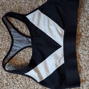 Victoria's Secret The Player sports bra
